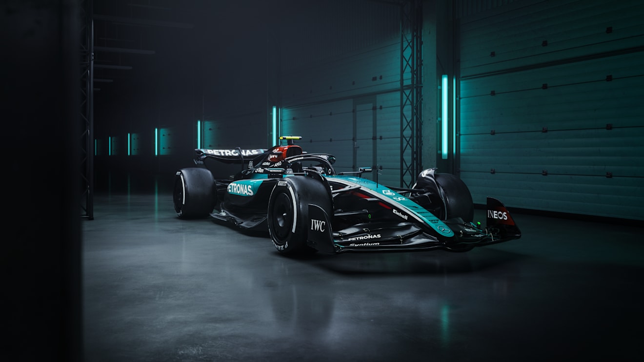 GALLERY: Mercedes unveil special one-off livery for Singapore Grand Prix 